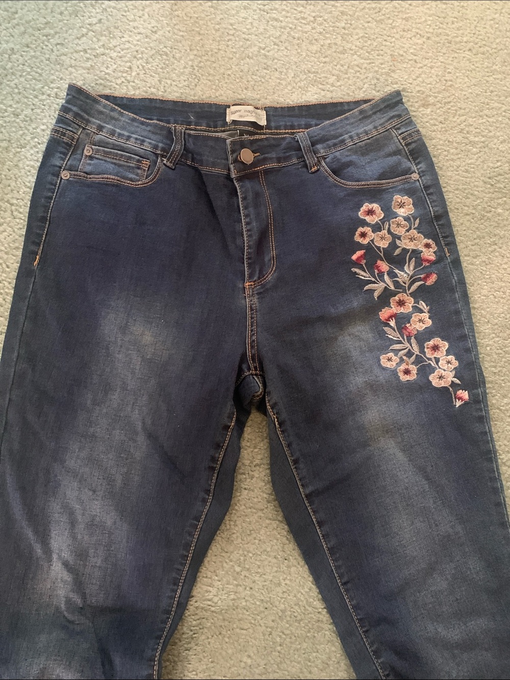 Sugar Magnolia Floral Embroiderd Blue  Ankle Jean 14